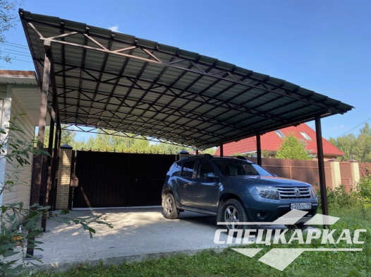 Навес из металлочерепицы односкатно-арочного типа для автомобилей №15 - фото 1110